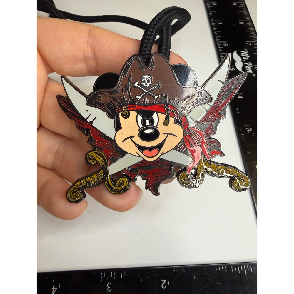 Disney World Cast Exclusive Mickey Mouse Pirates of the Caribbean Lanyard Medal